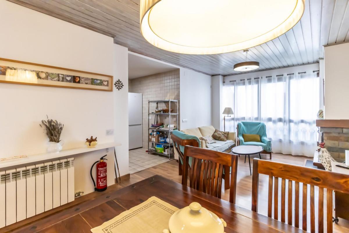 Apartamento San Fabian De Bosost  Exterior foto